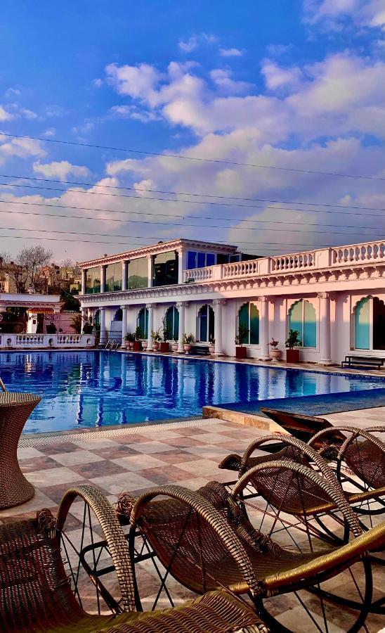 Dream Palace Resort 카트만두 외부 사진